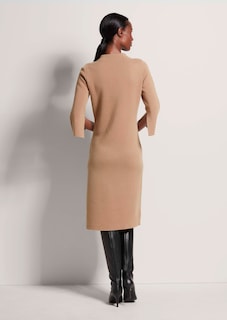 Knitted dress thumbnail 4