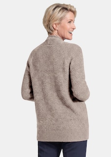 Zeitlose Strickjacke in Grobstrick thumbnail 3
