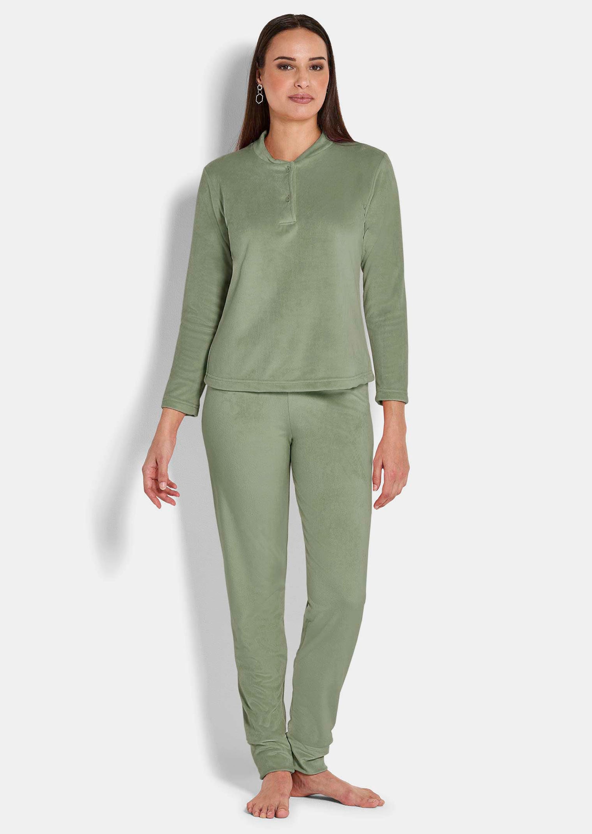 Loungewear set in velvety micro-fleece