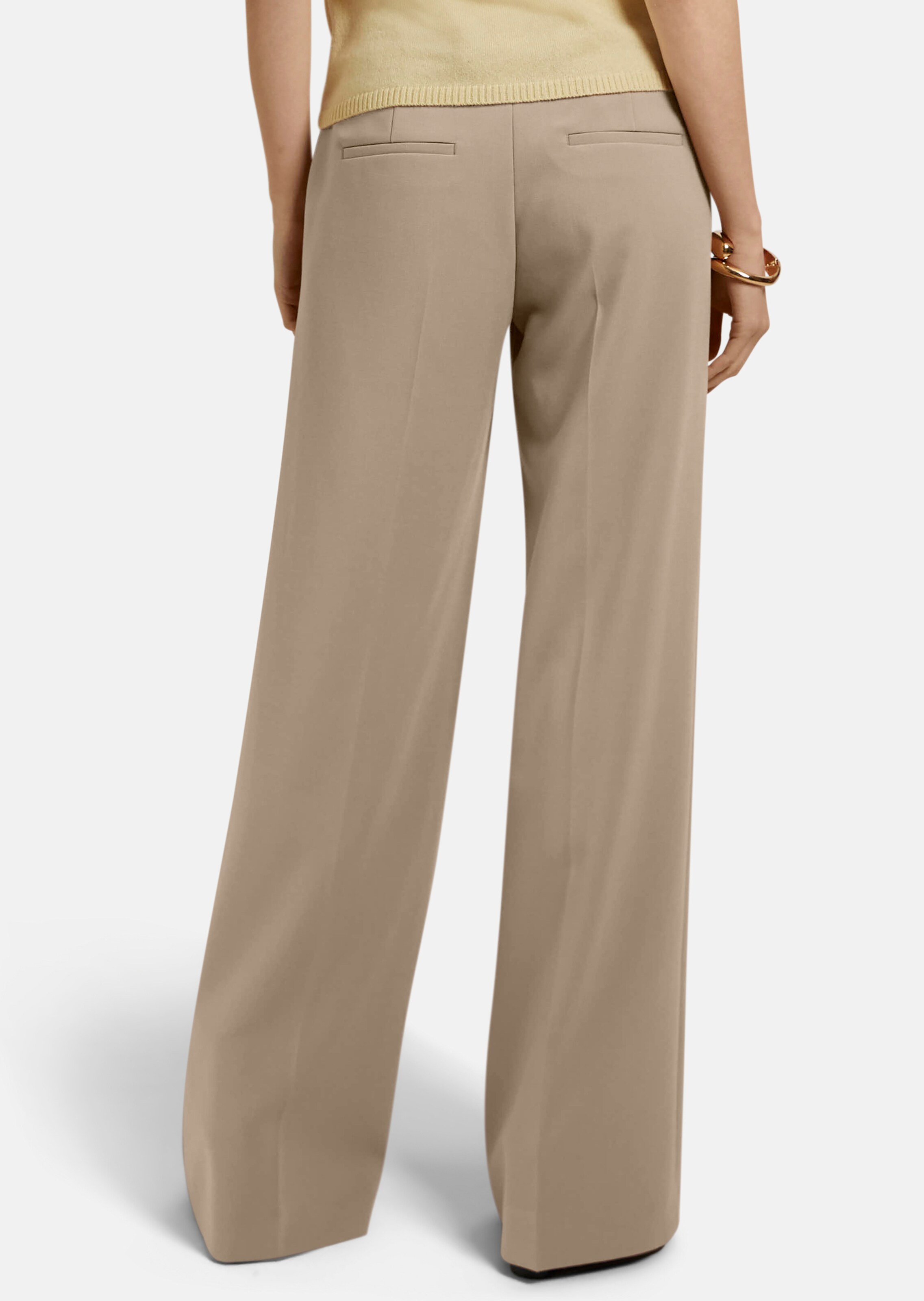 Wide pleated trousers thumbnail 4