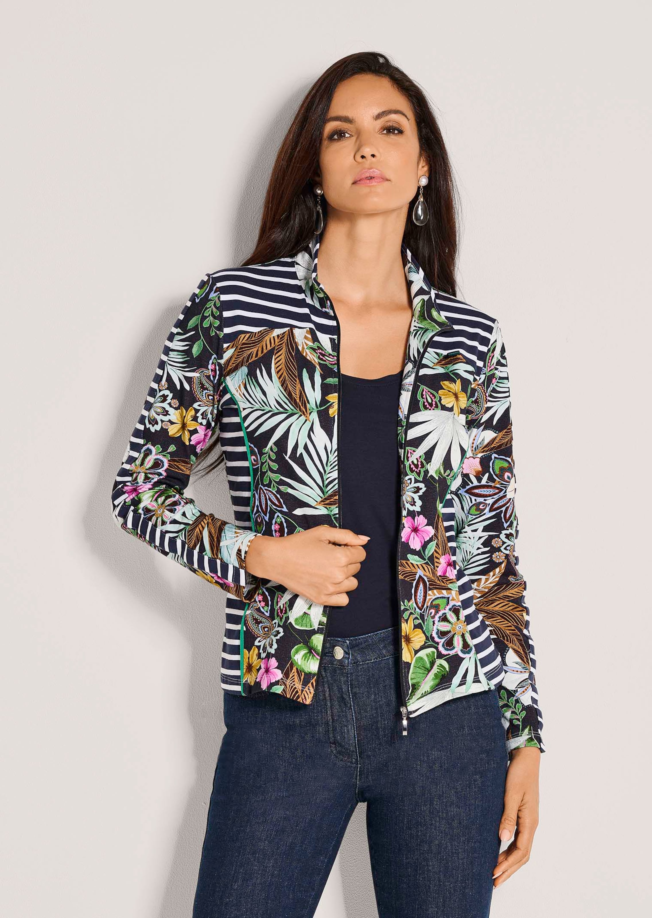 Shirtjacke mit Streifen- und Blumendruck