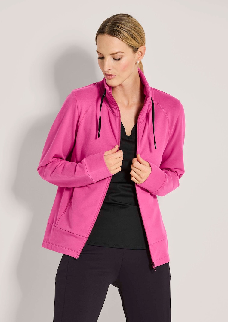 Sportliche Sweatjacke mit Stehkragen
