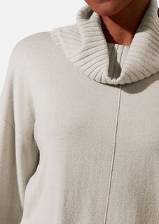 Pullover mit grossem Capuchon-Kragen thumbnail 6