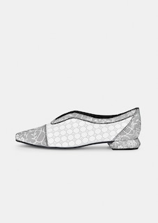 Slipper aus Leder mit Blumenornamenten thumbnail 4