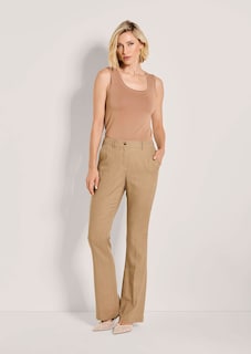 Luftige Bootcut-Hose mit Bügelfalten thumbnail 3
