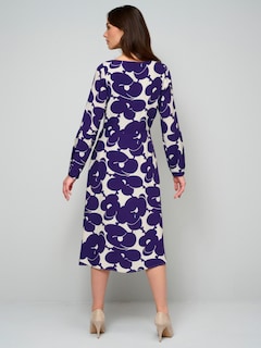 Robe thumbnail 2