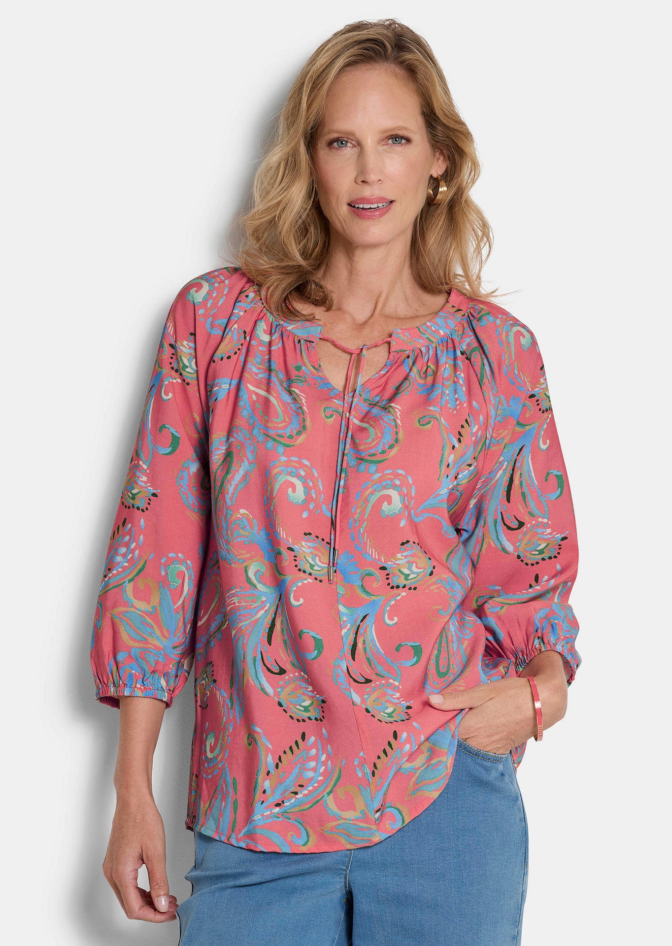 Paisleyblouse van zachte viscose