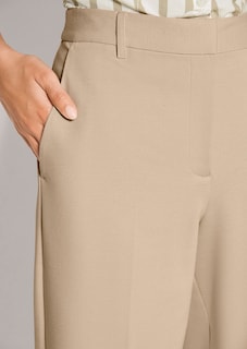 Elegante Jersey-Bermuda mit Stretch thumbnail 6