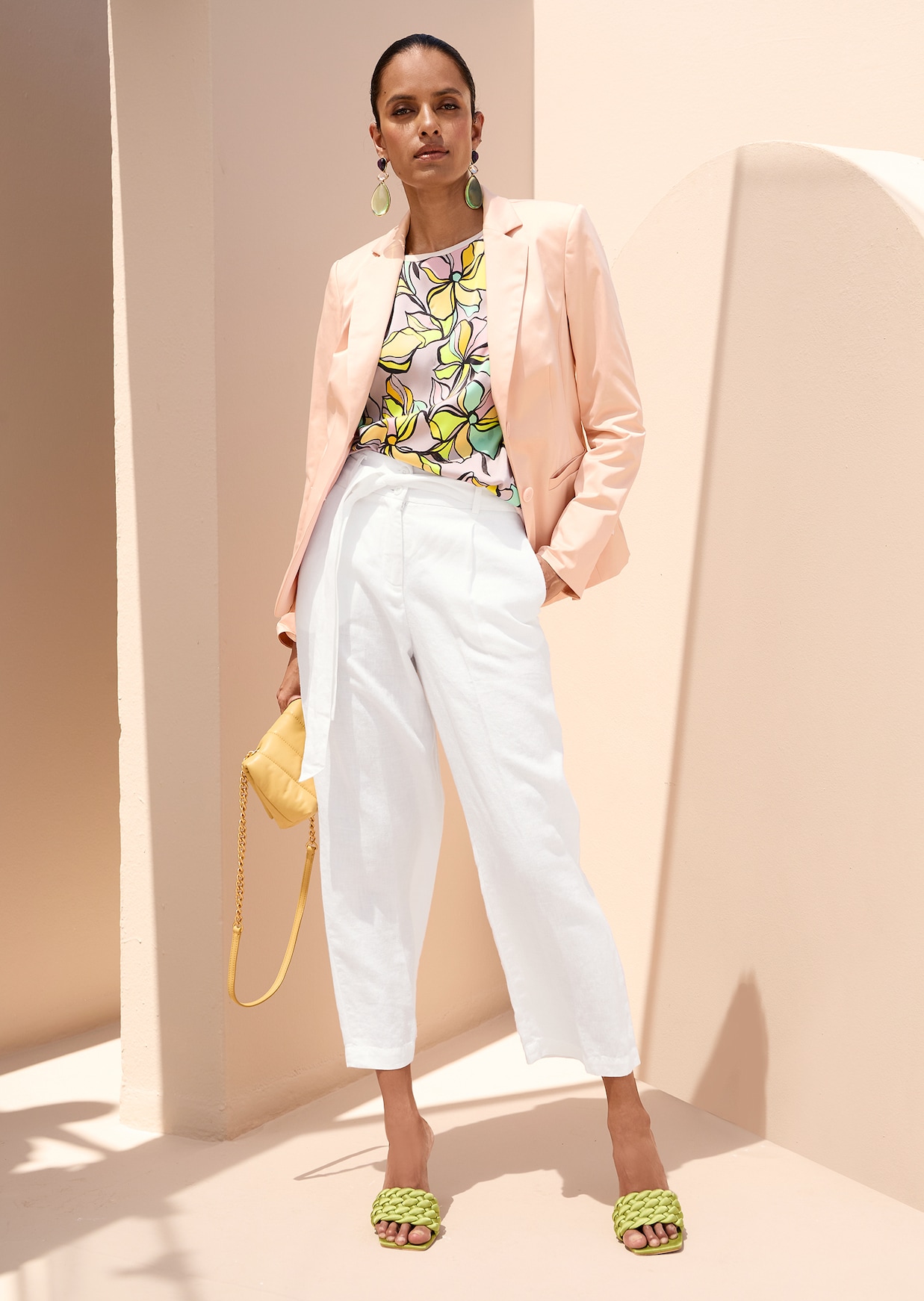 Taillierter Blazer mit Glanz-Effekt