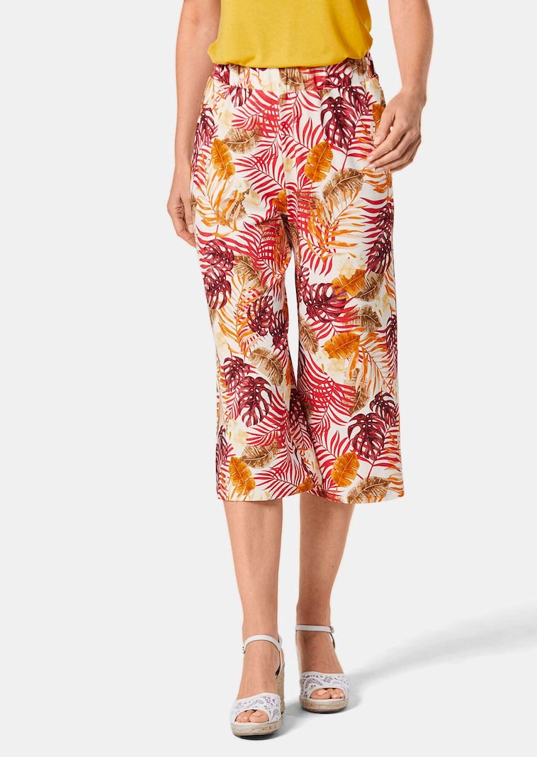Culotte mit sommerlichem Blätterprint