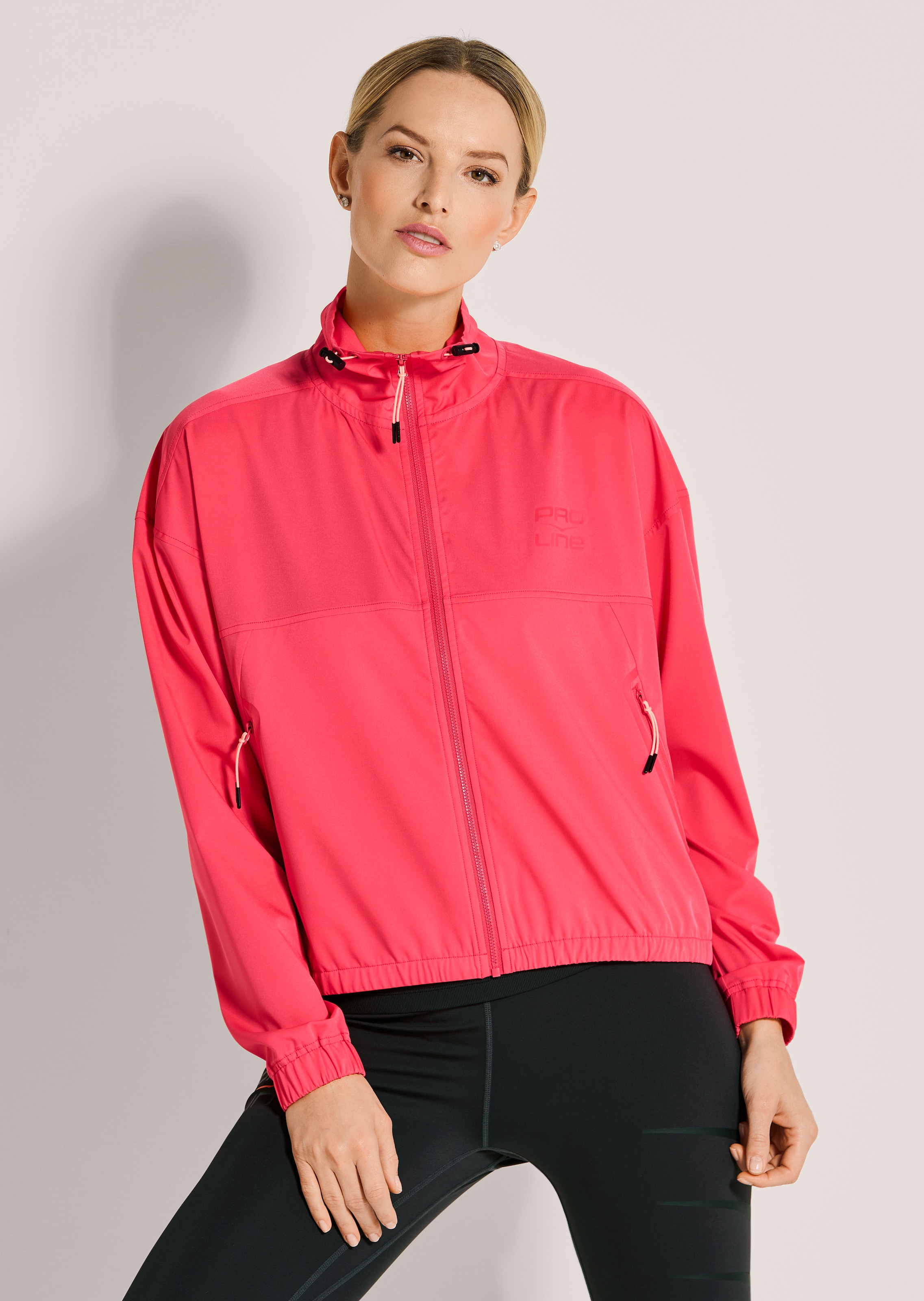 Kurze Funktionsjacke für Sport und Outdoor