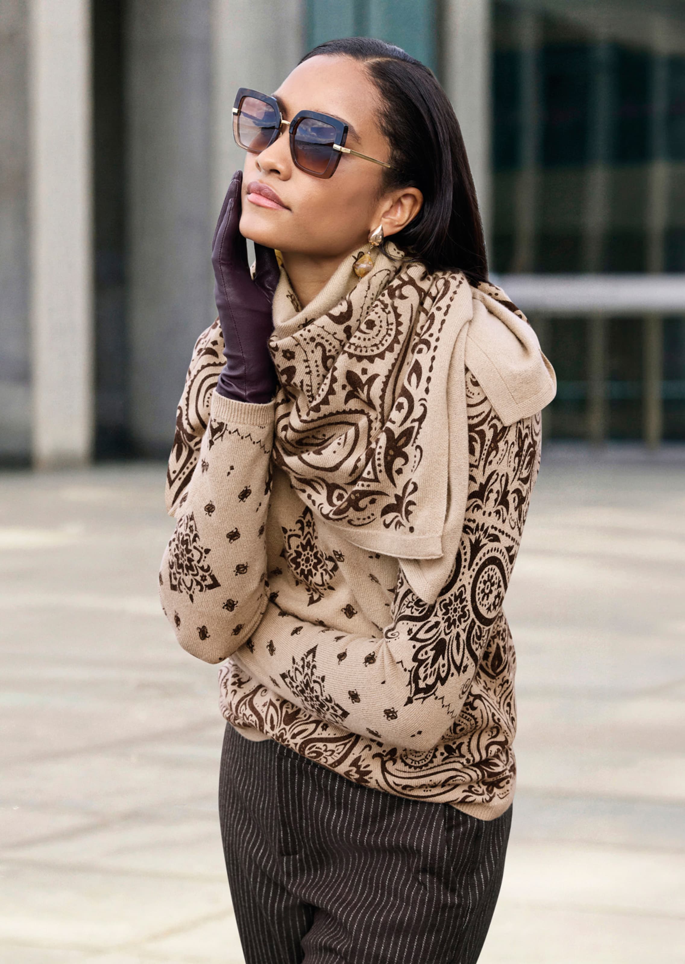 Kaschmirschal mit Paisleyprint