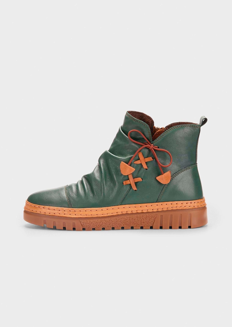 Stiefeletten aus Leder mit Zierschleife