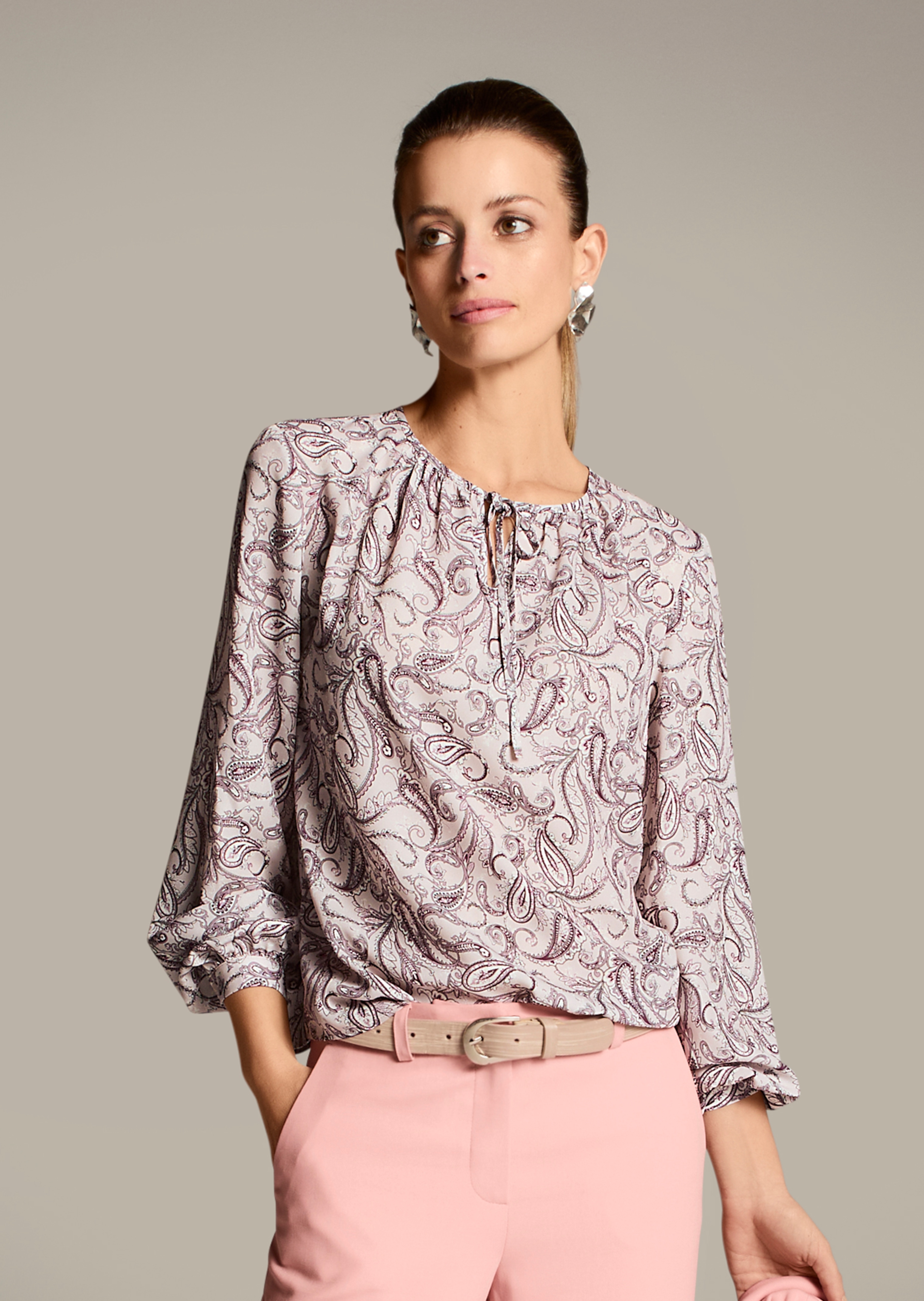 Rundhals-Bluse mit Unikat-Print