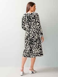 Robe thumbnail 2