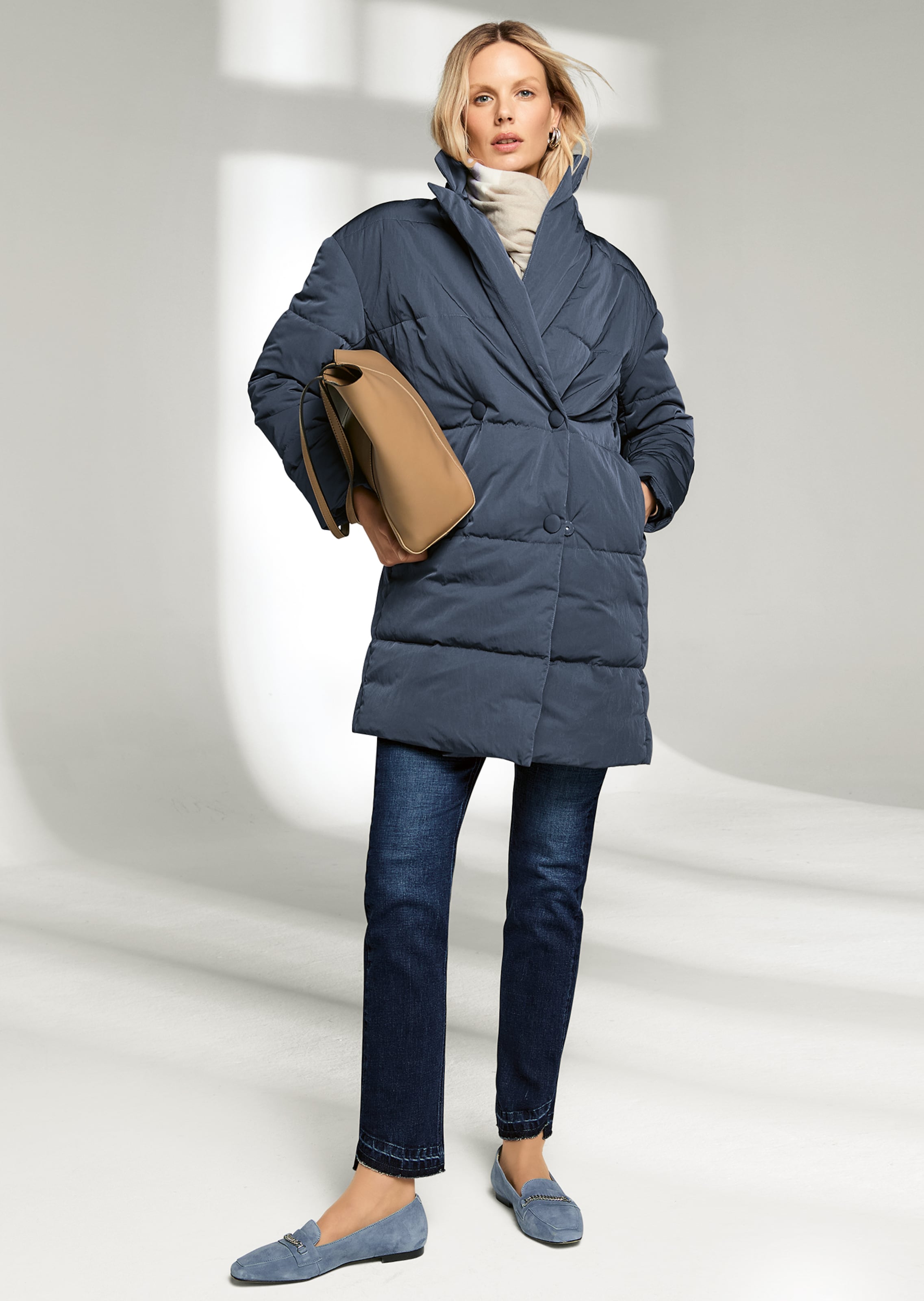 Daunenjacke im Oversize-Stil
