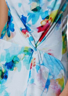 Robe thumbnail 6