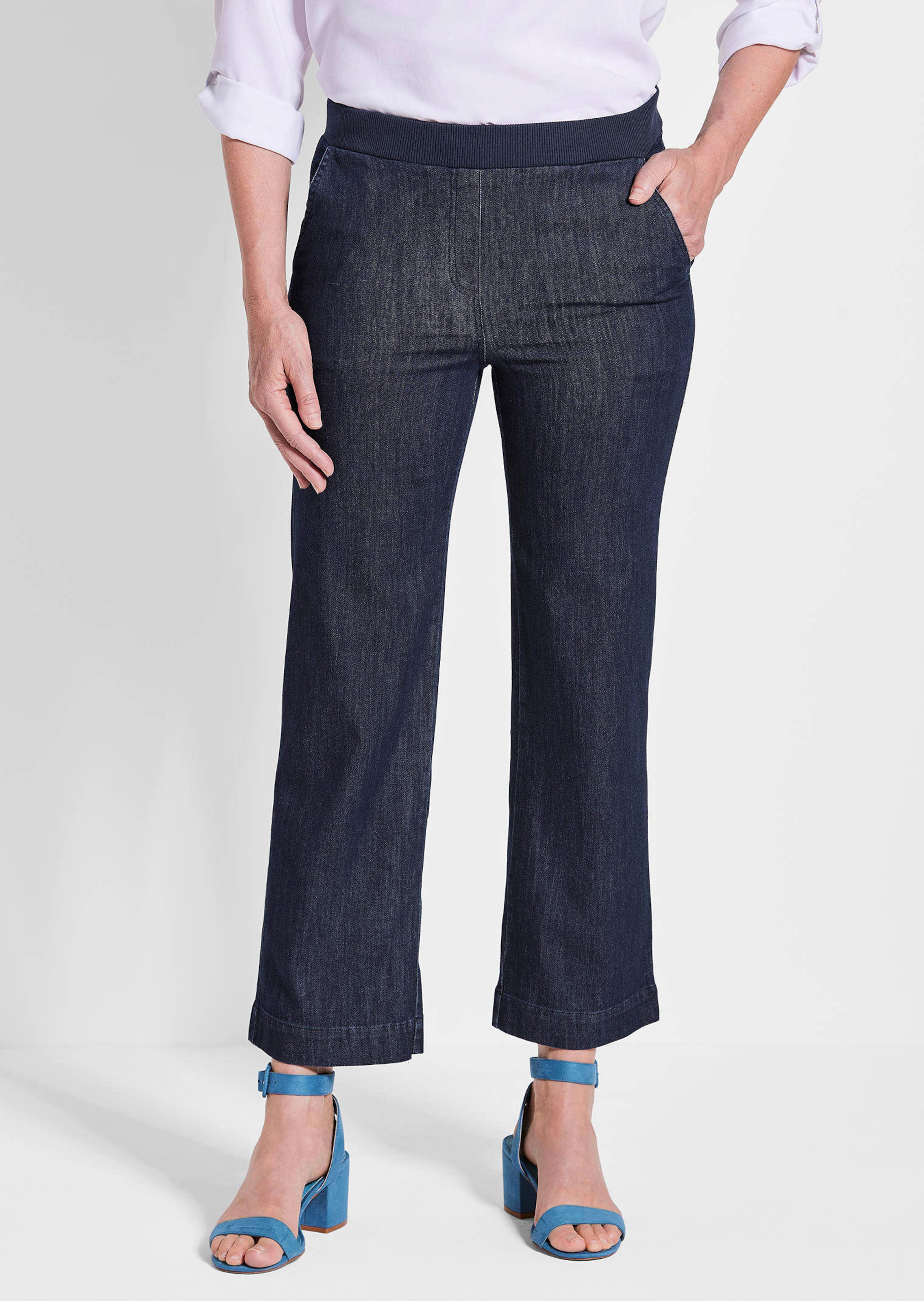 Schlupfjeans VERA mit weitem Bein