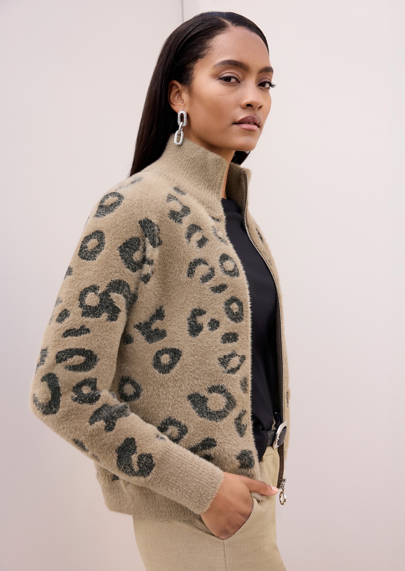 Blouson en maille jacquard léopard