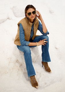 Reversible gilet thumbnail 1