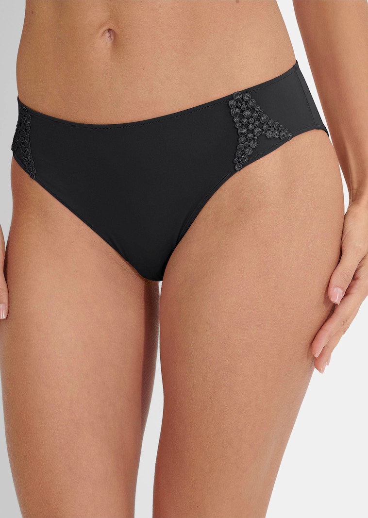 Hüftslip aus seidig-weicher Microfaser