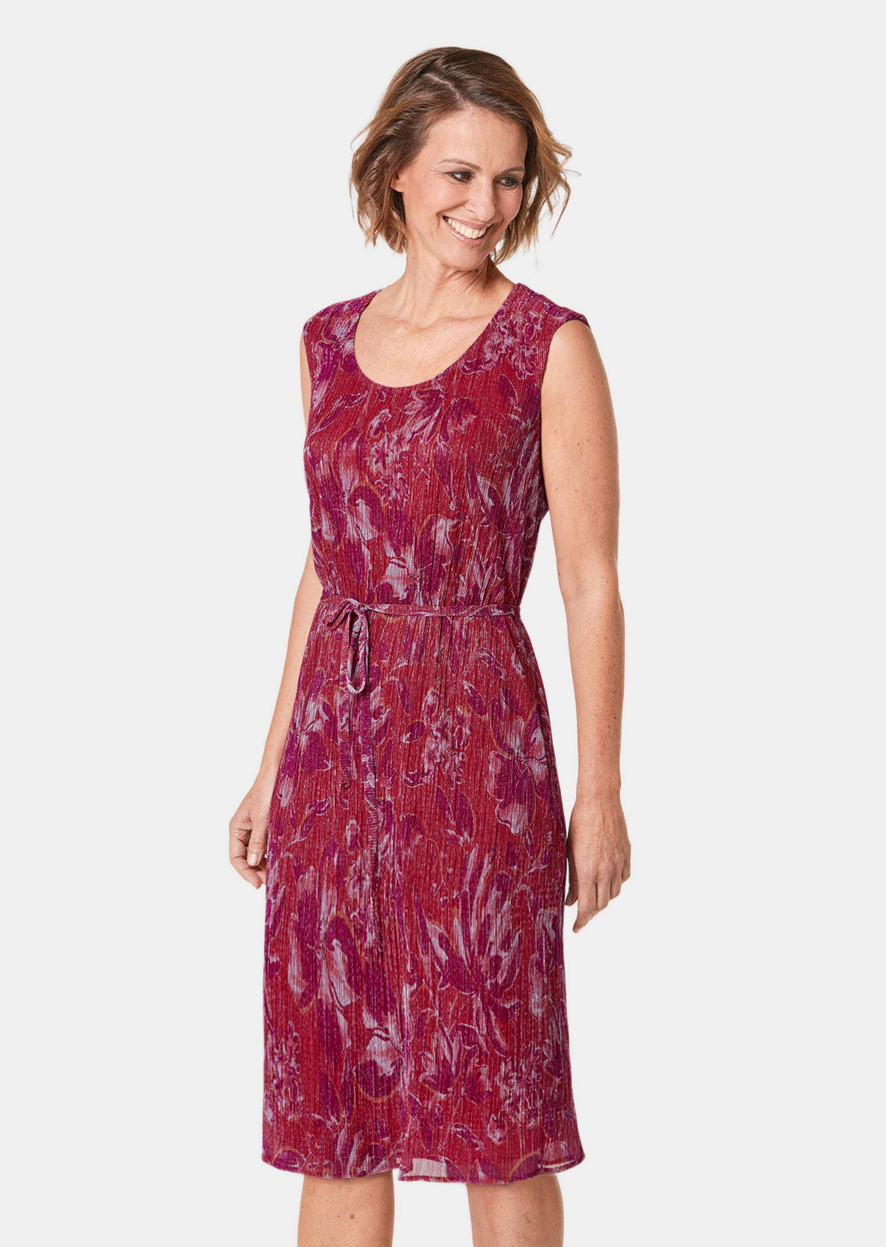 Robe avantageuse avec fils brillants