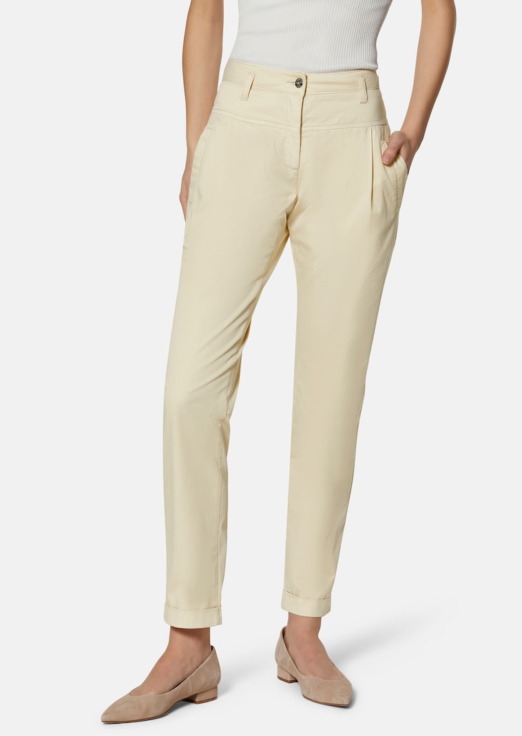 Pantalon chino à pinces