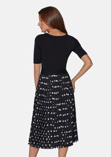 Plisseekleid mit Tupfen thumbnail 4