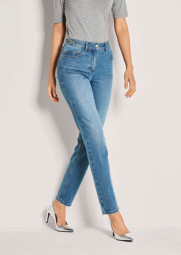Jean cinq poches coupe slim