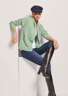 Strickjacke mit Schalkragen thumbnail 5