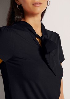 Edel-Shirt mit Schluppe thumbnail 6