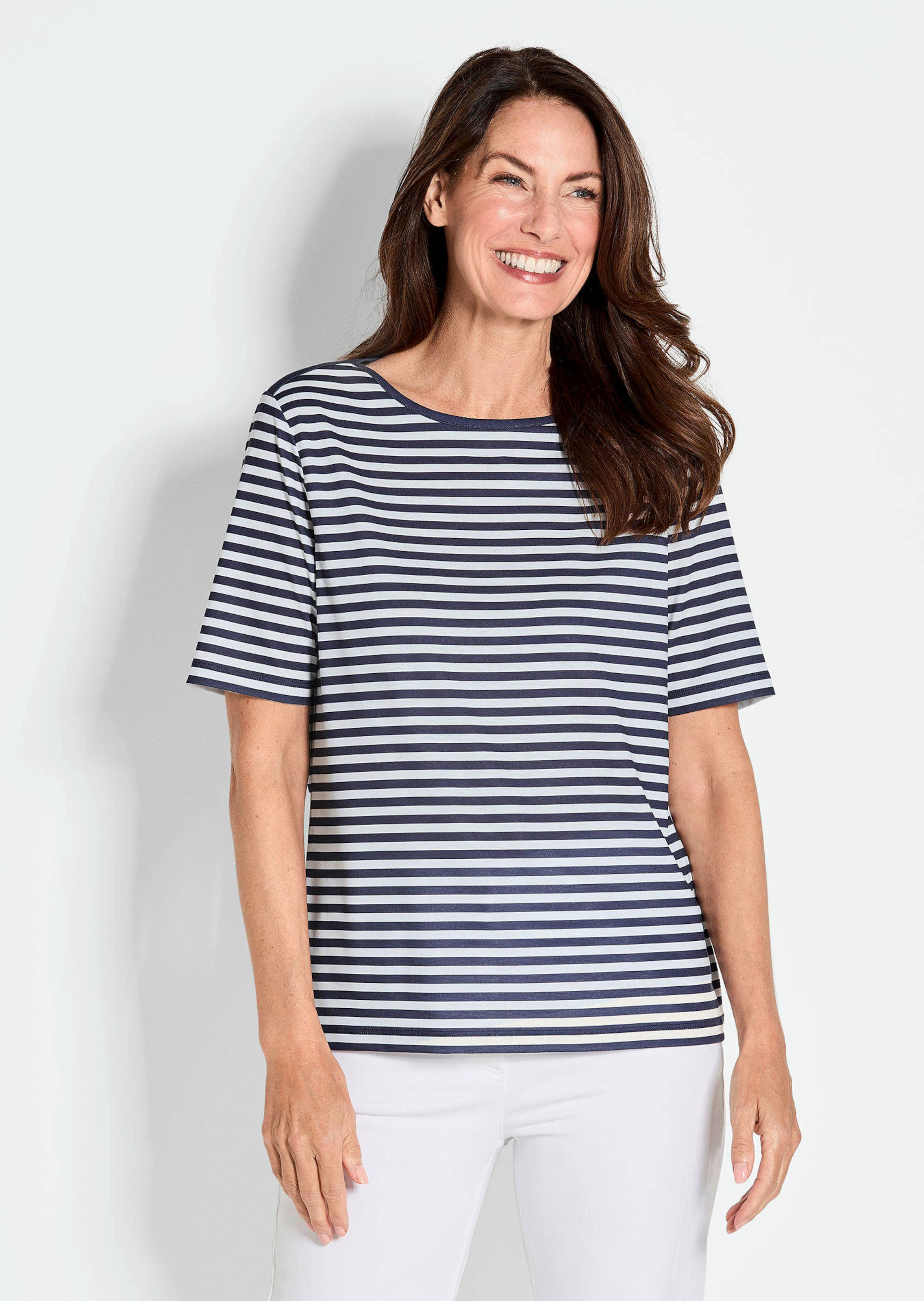 Gestreept shirt van viscose-jersey