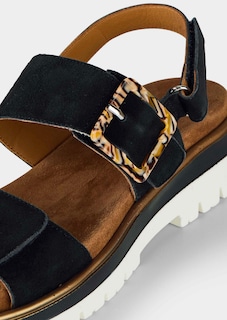 Sandalen mit dekorativer Zierschließe thumbnail 3