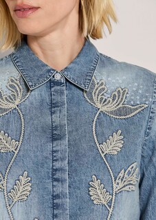 Denim blouse featuring floral embroidery thumbnail 6