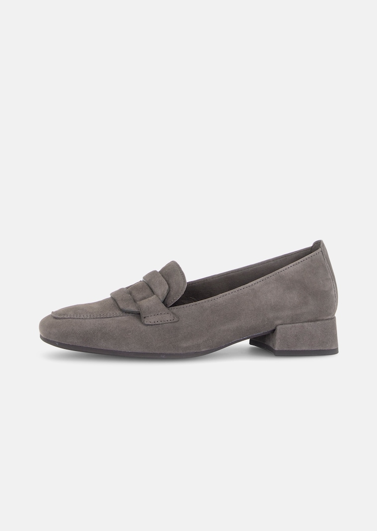 Classic leather loafers