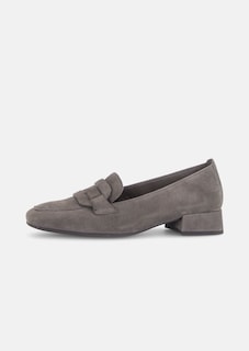 Classic leather loafers thumbnail 3