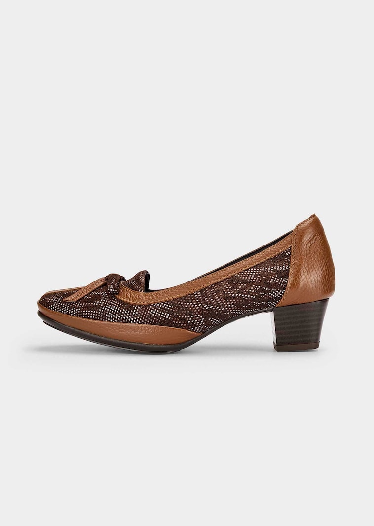 Leder-Pumps mit Reptil-Optik