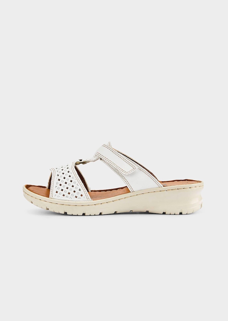 Sandaaltjes met klittenbandsluiting