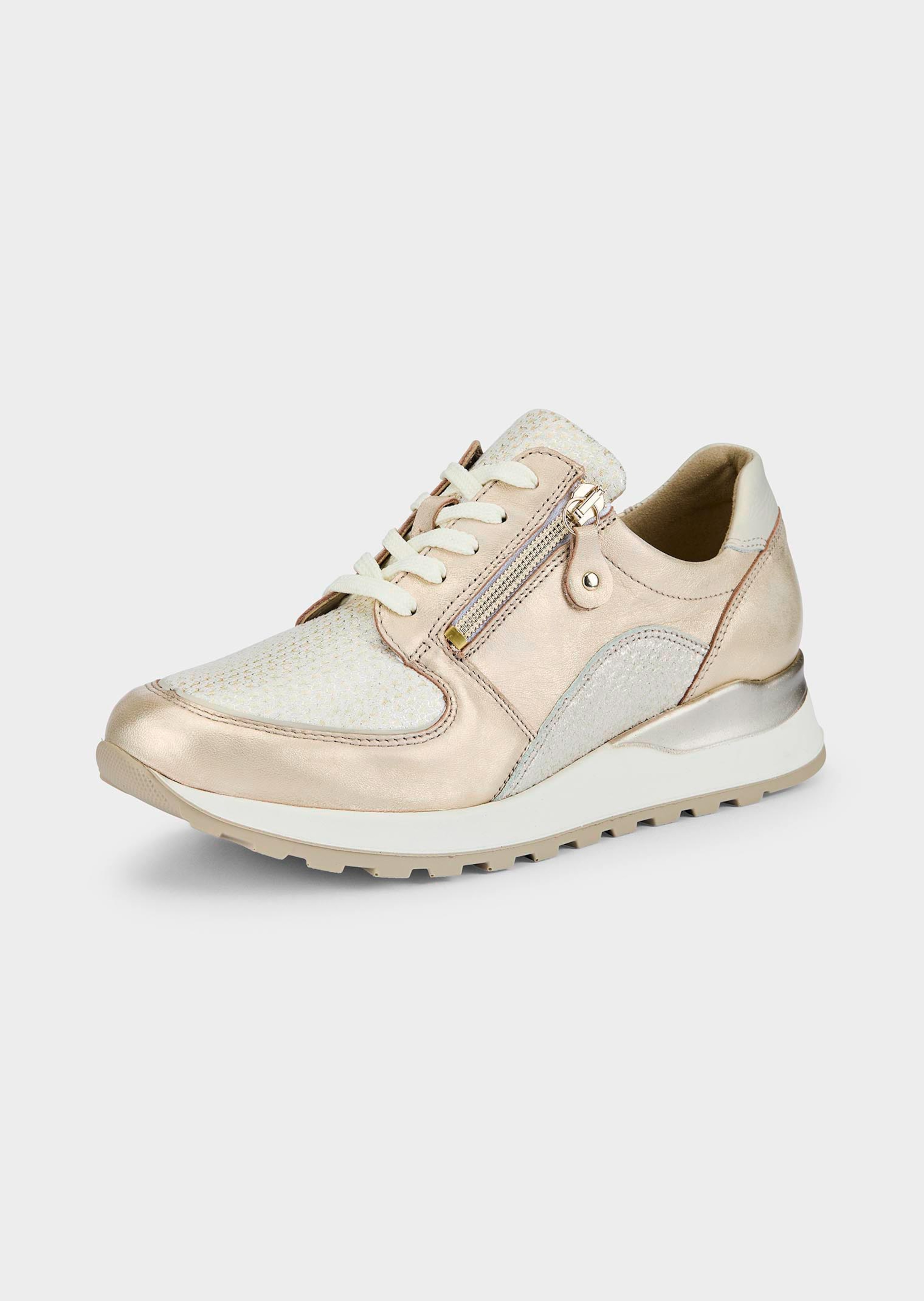 Sneakers en cuir et textile, adaptés aux pieds sujets à l’hallux valgus