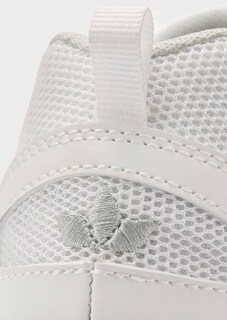 Sneaker thumbnail 3