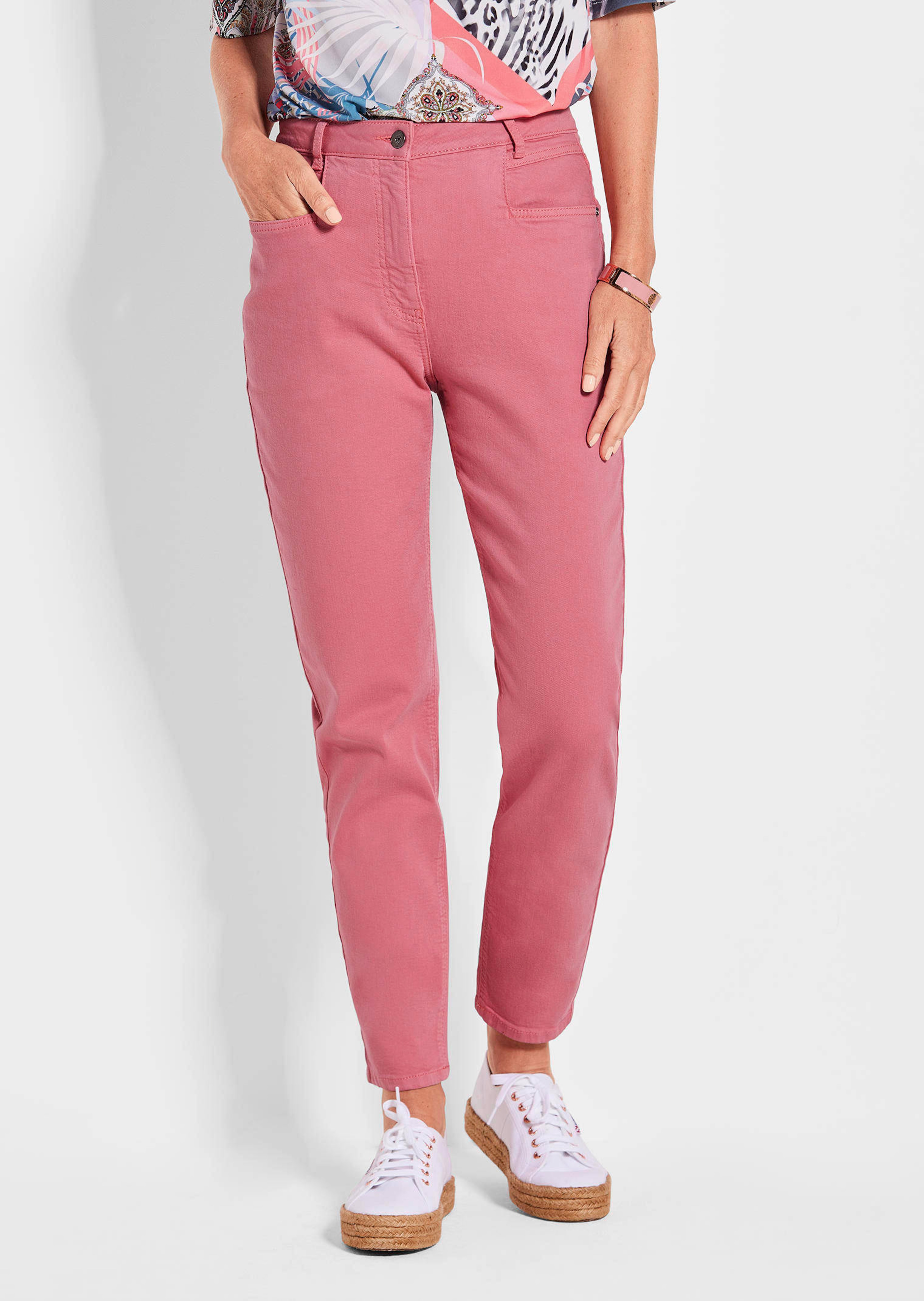 Jeans SARA mit Formbund