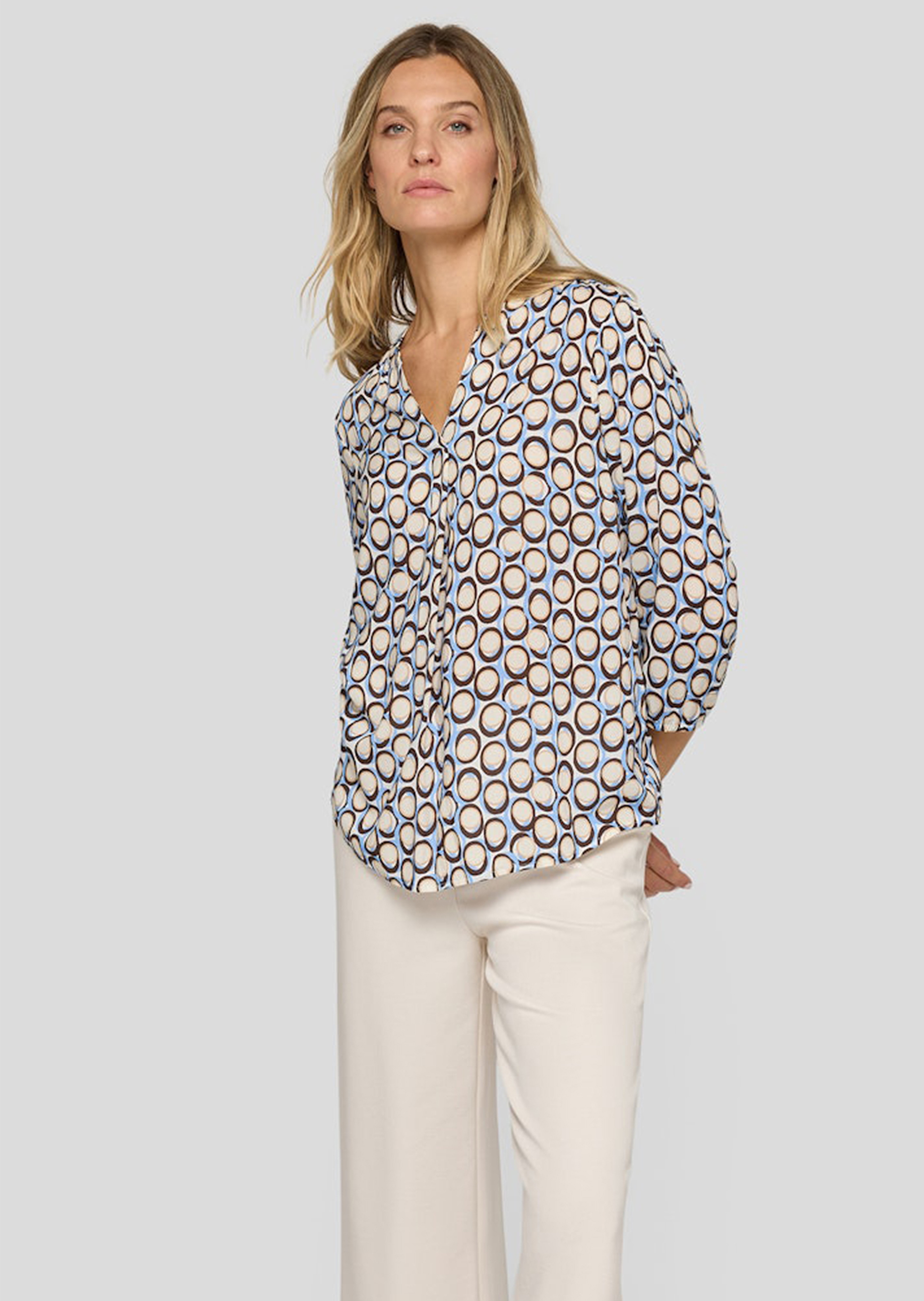 Tunique en pure viscose avec imprimé graphique