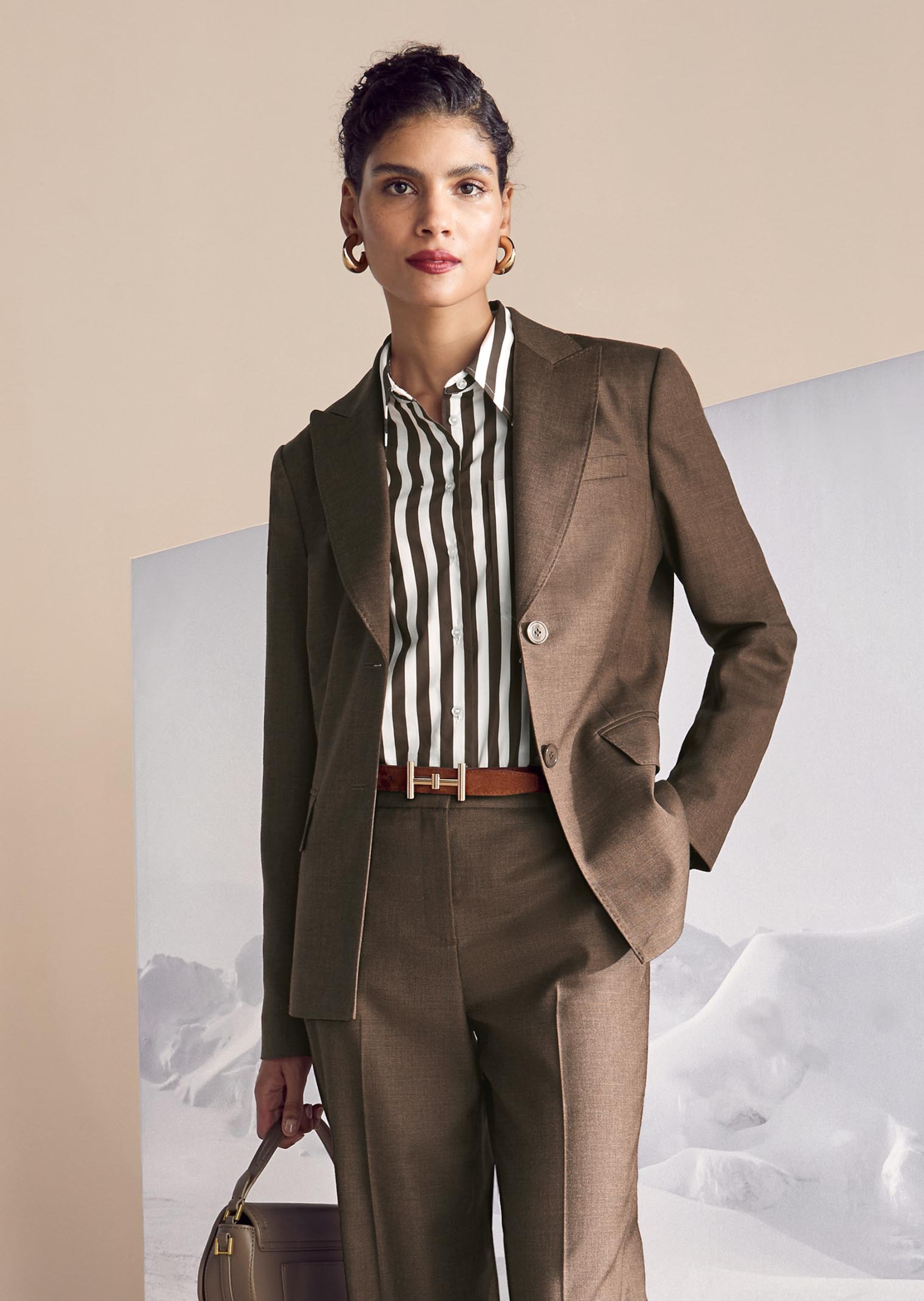 Klassischer Blazer mit Reverskragen
