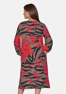 Robe thumbnail 4