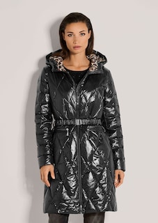 Hooded quilted jacket with leopard print lining thumbnail 2