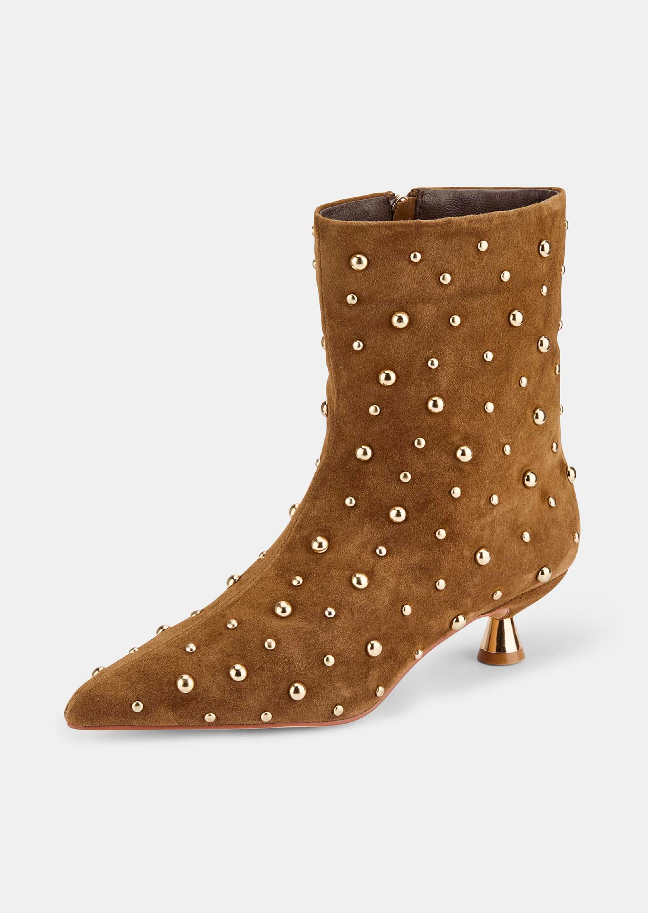 Spitze Stiefeletten aus Leder mit Nieten