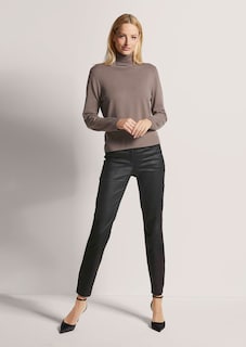 Figurnaher Feinstrickpullover thumbnail 3