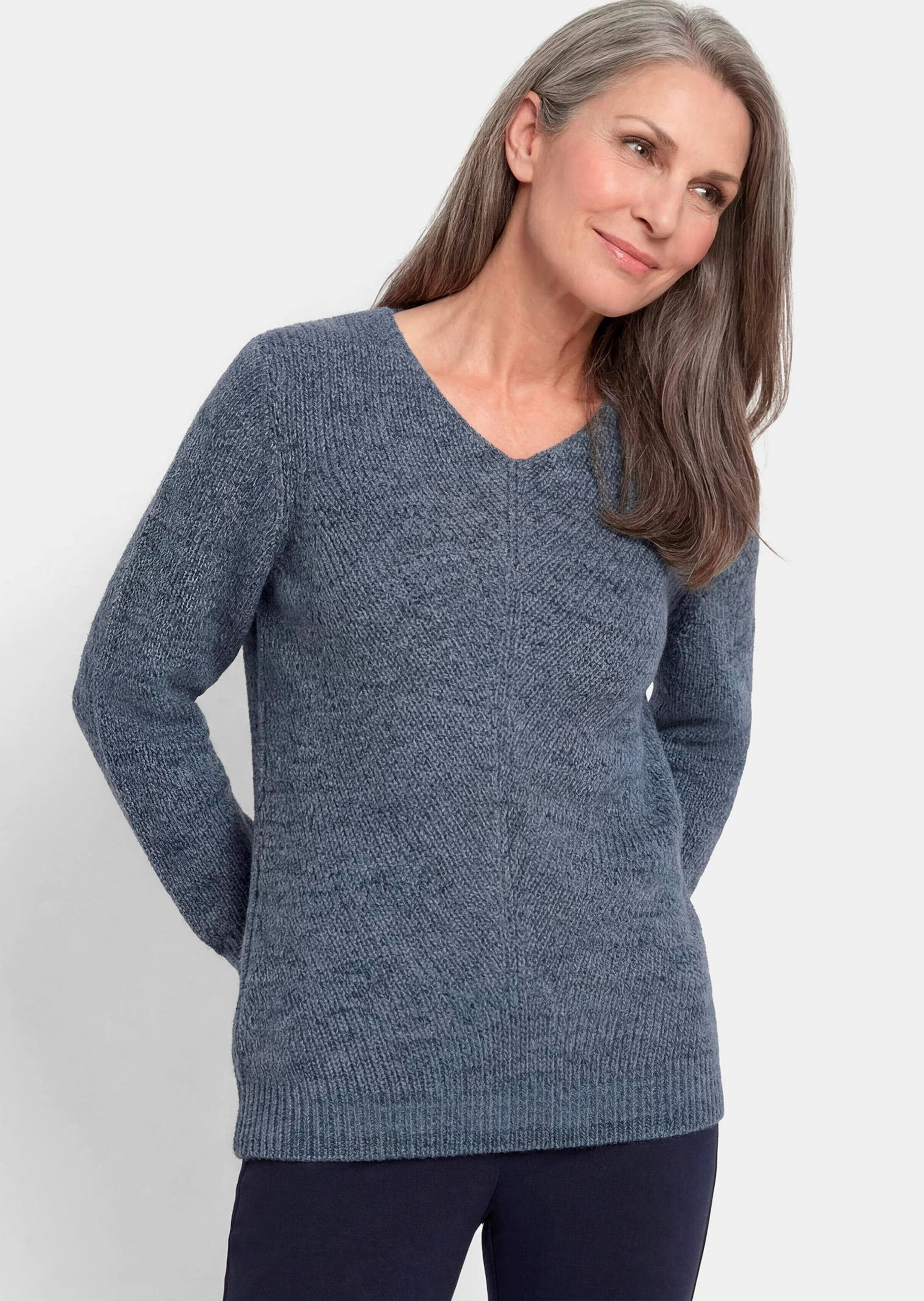 Pull en tricot avec encolure en V sans couture