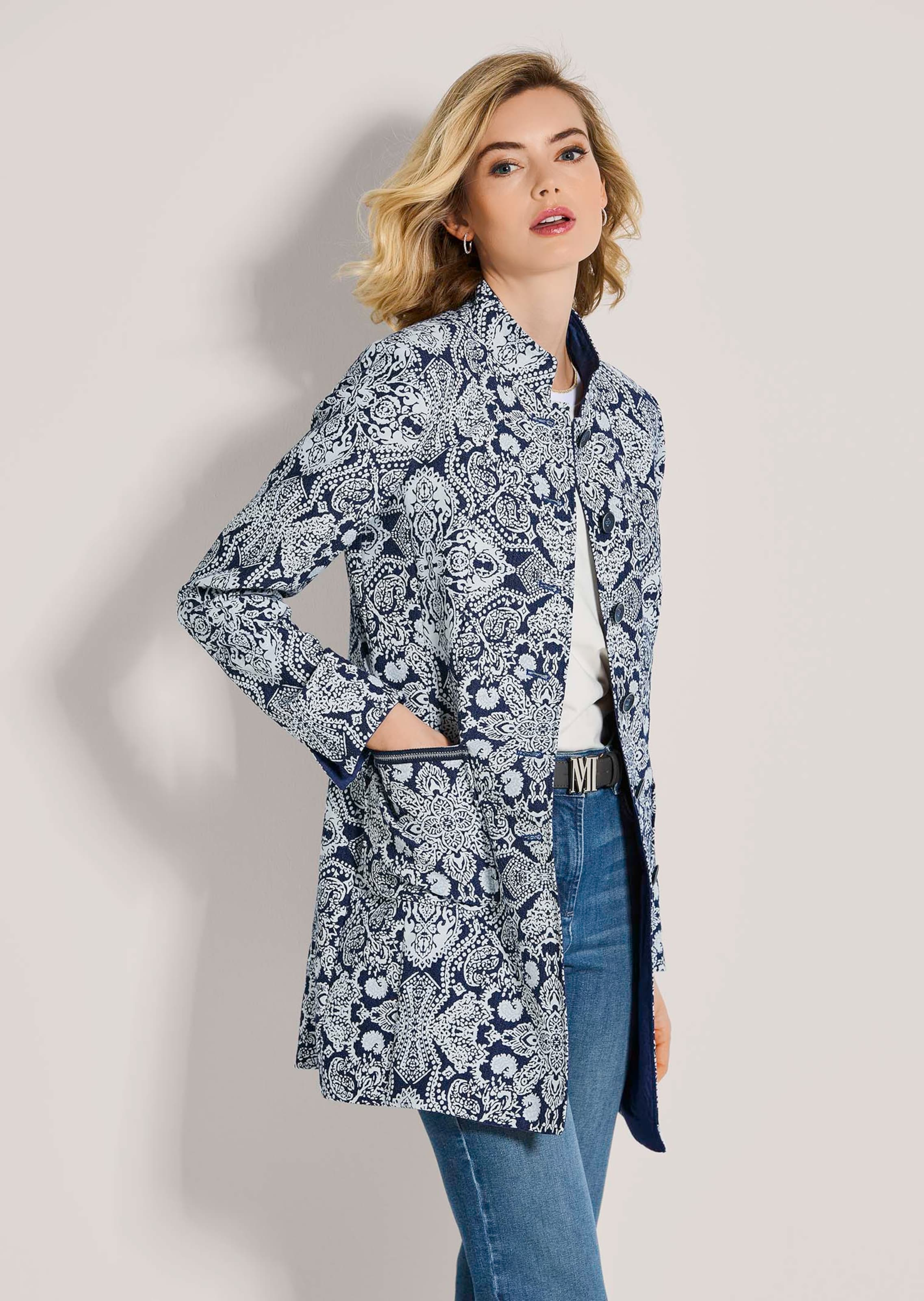 Jacquard-patterned frock coat