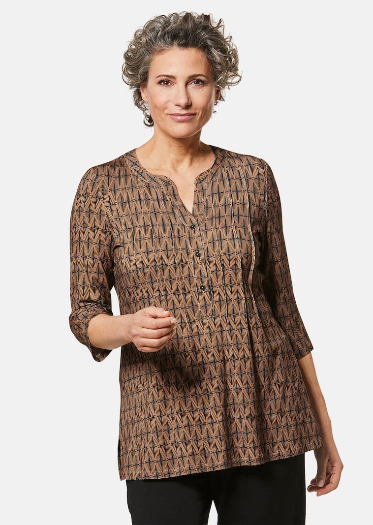Figurschmeichelndes Drucktunika-Shirt